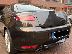 Schwarz Gebraucht 2005 Alfa Romeo GT Coupé | 3.999 €