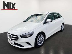 Weiß Gebraucht 2020 Mercedes B200 Progressive Van / Kleinbus | 23.550 € (Fairer Preis)