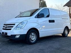 Weiß Gebraucht 2016 Hyundai H-1 Van / Kleinbus | 8.500 € (Superpreis)