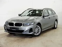 Grau Gebraucht 2024 BMW 318 Sport Line Kombi | 33.890 € (Fairer Preis)