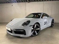 Grau Gebraucht 2023 Porsche 992 Sport Coupé | 442.976 €