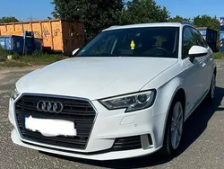 Weiß Gebraucht 2019 Audi A3 Sportback Sport Limousine | 16.700 € (Guter Preis)