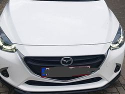 Weiß Gebraucht 2017 Mazda 2 Edition Kleinwagen | 12.500 € (Guter Preis)