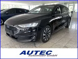 Schwarz, metallic Gebraucht 2023 Ford Focus Titanium X Kombi | 21.998 € (Guter Preis)