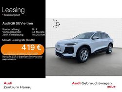 Gletscherweiß metallic Gebraucht 2025 Audi Q6 e-tron Ambiente SUV | 49.389 € (Guter Preis)