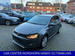 Grau Gebraucht 2010 VW Polo Highline Limousine | 7.950 € (Fairer Preis)