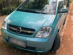 Gebraucht 2005 Opel Meriva Essentia Van / Kleinbus | 800 € (Guter Preis)