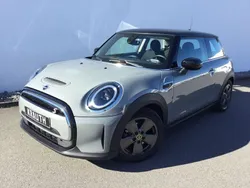 Grau Gebraucht 2022 Mini Cooper SE Hatch Kleinwagen | 17.300 € (Fairer Preis)