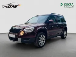 Cervena rosso brunello/rosso bru (metallic) Gebraucht 2010 Skoda Yeti Plus Edition SUV | 8.200 € (Fairer Preis)