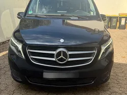 Blau Gebraucht 2015 Mercedes V250 Van / Kleinbus | 29.999 € (Guter Preis)