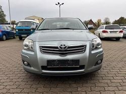 Silber Gebraucht 2008 Toyota Avensis Team Kleinwagen | 2.299 € (Guter Preis)