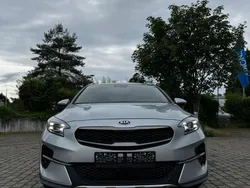 Silber Gebraucht 2021 Kia XCeed 4 SUV | 18.999 € (Fairer Preis)