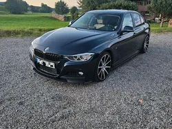 Blau Gebraucht 2014 BMW 328 M Performance Limousine | 13.980 € (Fairer Preis)