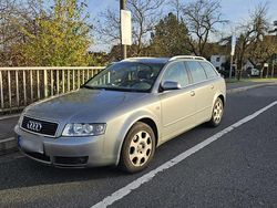 Silber Gebraucht 2003 Audi A4 Kombi | 1.950 € (Fairer Preis)