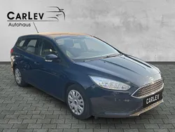 Blau Gebraucht 2015 Ford Focus Limousine | 6.250 € (Guter Preis)