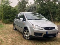 Grau Gebraucht 2003 Ford C-MAX Van / Kleinbus | 2.200 € (Fairer Preis)