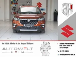 Silber Gebraucht 2023 Suzuki SX4 S-Cross Comfort+ SUV | 27.490 € (Teuer)