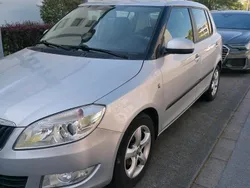 Silber Gebraucht 2013 Skoda Fabia GreenLine Kleinwagen | 5.499 € (Etwas zu teuer)