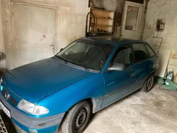 Gebraucht 1994 Opel Astra Limousine | 999 €