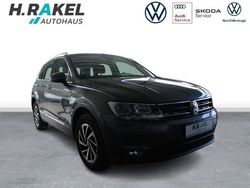 Grau Gebraucht 2018 VW Tiguan Join SUV | 21.950 € (Fairer Preis)
