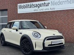 Weiss Gebraucht 2021 Mini Cooper Kleinwagen | 18.490 € (Guter Preis)