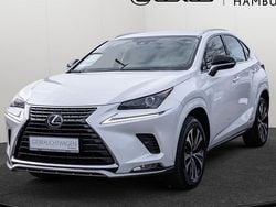 Weiß Gebraucht 2021 Lexus NX300h SUV | 32.990 € (Fairer Preis)