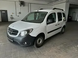Arktisweiss Gebraucht 2018 Mercedes Citan 111 Kombi | 9.950 € (Guter Preis)