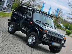 Grün Gebraucht 2018 Lada niva SUV | 14.500 € (Teuer)
