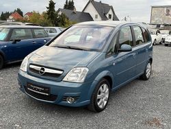 Blau Gebraucht 2007 Opel Meriva Van / Kleinbus | 2.290 € (Fairer Preis)