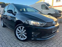 Schwarz Gebraucht 2016 VW Golf VII Highline Limousine | 8.999 € (Etwas zu teuer)