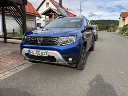 Blau Gebraucht 2020 Dacia Duster Celebration SUV | 13.100 € (Guter Preis)