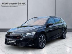 Schwarzmagic perleffekt Neu 2025 Skoda Octavia RS Kombi | 54.490 €