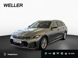 Skyscraper grau (grau) Gebraucht 2024 BMW 330 M Sport Kombi | 42.850 € (Guter Preis)