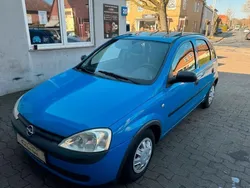 Blau Gebraucht 2002 Opel Corsa Kleinwagen | 1.990 € (Fairer Preis)