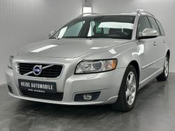 Silber Gebraucht 2012 Volvo V50 Business Edition Kombi | 6.999 € (Etwas zu teuer)