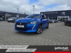 Vertigo blau Gebraucht 2022 Peugeot e-208 Active Kleinwagen | 17.990 € (Fairer Preis)