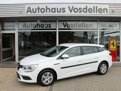 Weiß Gebraucht 2017 Renault Mégane GrandTour Experience Kombi | 13.990 € (Fairer Preis)