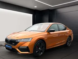 Orange Gebraucht 2023 Skoda Octavia RS Limousine | 32.990 € (Guter Preis)
