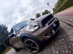 Braun Gebraucht 2011 Mini Cooper S Countryman SUV | 7.350 € (Guter Preis)