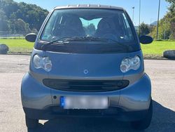 Schwarz Gebraucht 2006 Smart ForTwo Coupé Pure Coupé | 1.990 € (Fairer Preis)