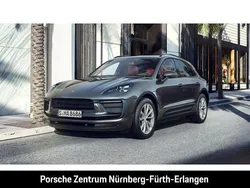 Grau Gebraucht 2022 Porsche Macan SUV | 59.990 € (Superpreis)