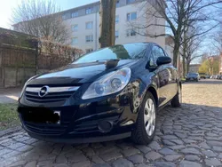 Schwarz Gebraucht 2008 Opel Corsa Limousine | 2.100 € (Guter Preis)