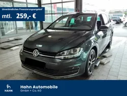 Grau Gebraucht 2016 VW Golf VII Allstar Kombi | 18.830 € (Teuer)