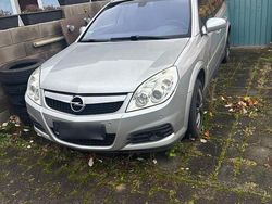 Silber Gebraucht 2008 Opel Vectra Kombi | 2.500 € (Fairer Preis)