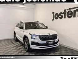 Weiß Gebraucht 2023 Skoda Kodiaq SportLine SUV | 43.990 € (Etwas zu teuer)