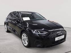 Brillantschwarz Gebraucht 2021 Audi A3 Ambiente Kombi | 17.390 € (Superpreis)