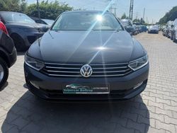 Grau Gebraucht 2016 VW Passat Trendline Kombi | 7.700 € (Teuer)