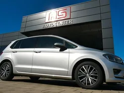 Silber Gebraucht 2016 VW Golf Sportsvan Allstar Van / Kleinbus | 11.990 € (Guter Preis)