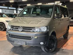 Grau Gebraucht 2014 VW T5 Van | 45.950 €