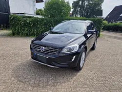 Schwarz Gebraucht 2015 Volvo XC60 SUV | 15.200 € (Etwas zu teuer)